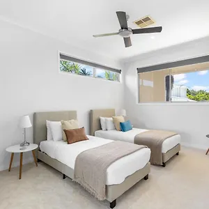 https://mt-coolum-family-friendly-beach-house.hotelssunshinecoast.net