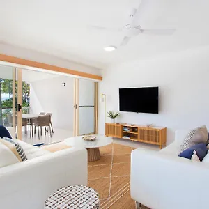 https://offshore-noosa-resort.hotelssunshinecoast.net