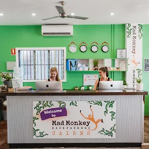 https://mad-monkey-backpackers-cairns.cairnshotels4all.com